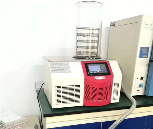 真空冷凍干燥機(jī)廠(chǎng)家分享怎樣使用更節(jié)能